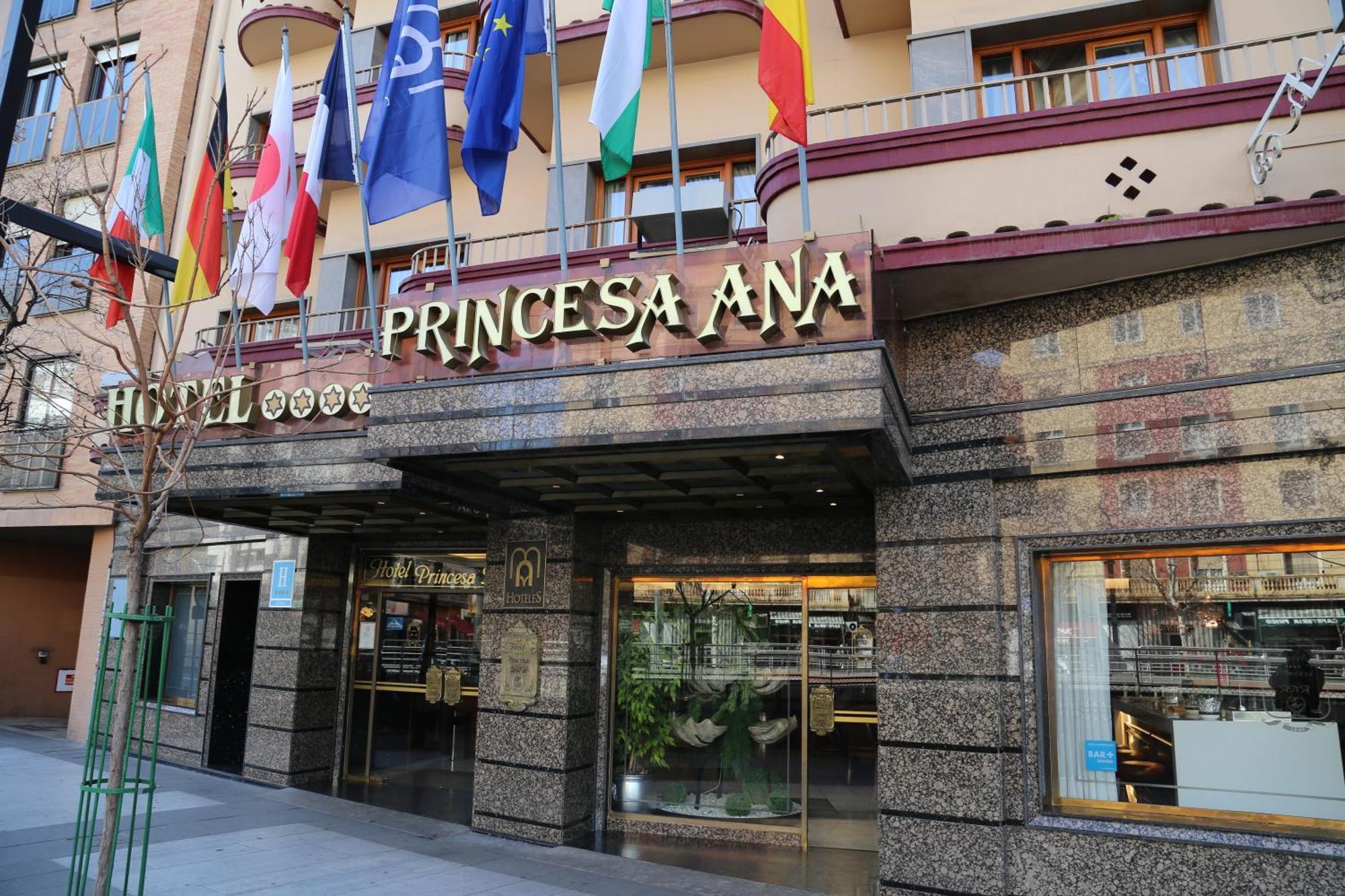 Princesa Ana Granada Exteriér fotografie